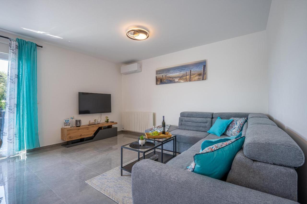 PUY Domus Alba Apartments מראה חיצוני תמונה