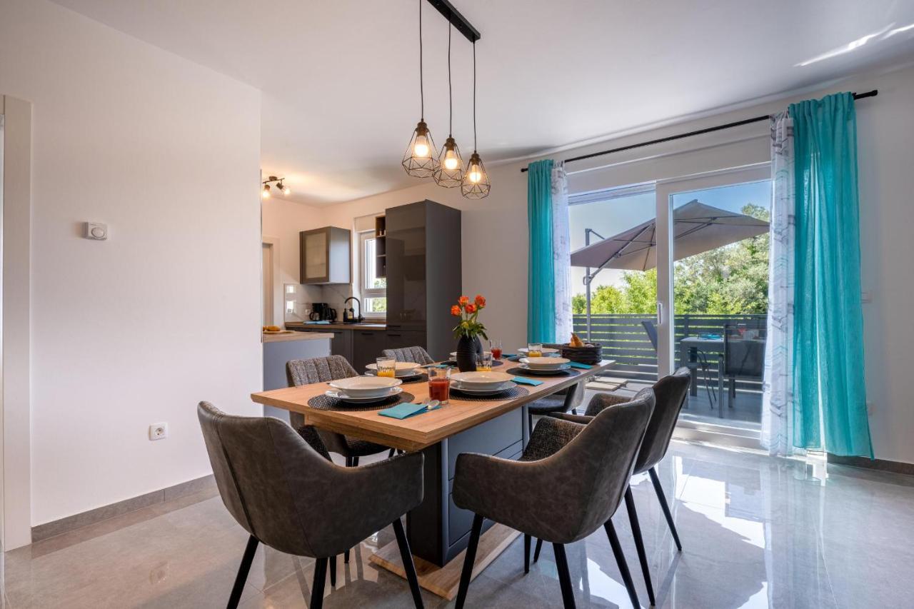 PUY Domus Alba Apartments מראה חיצוני תמונה
