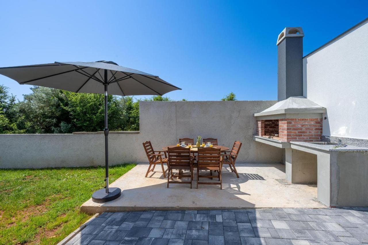 PUY Domus Alba Apartments מראה חיצוני תמונה