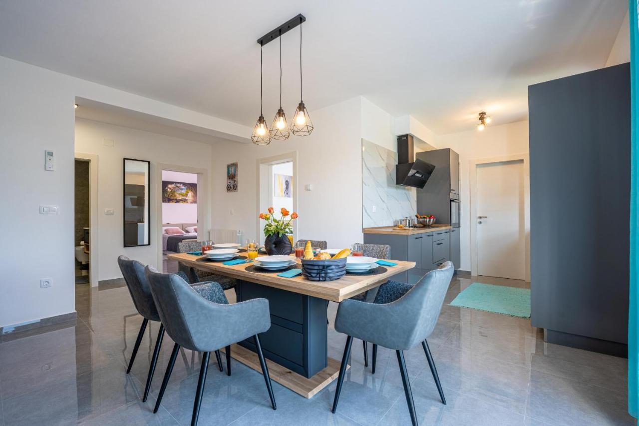 PUY Domus Alba Apartments מראה חיצוני תמונה
