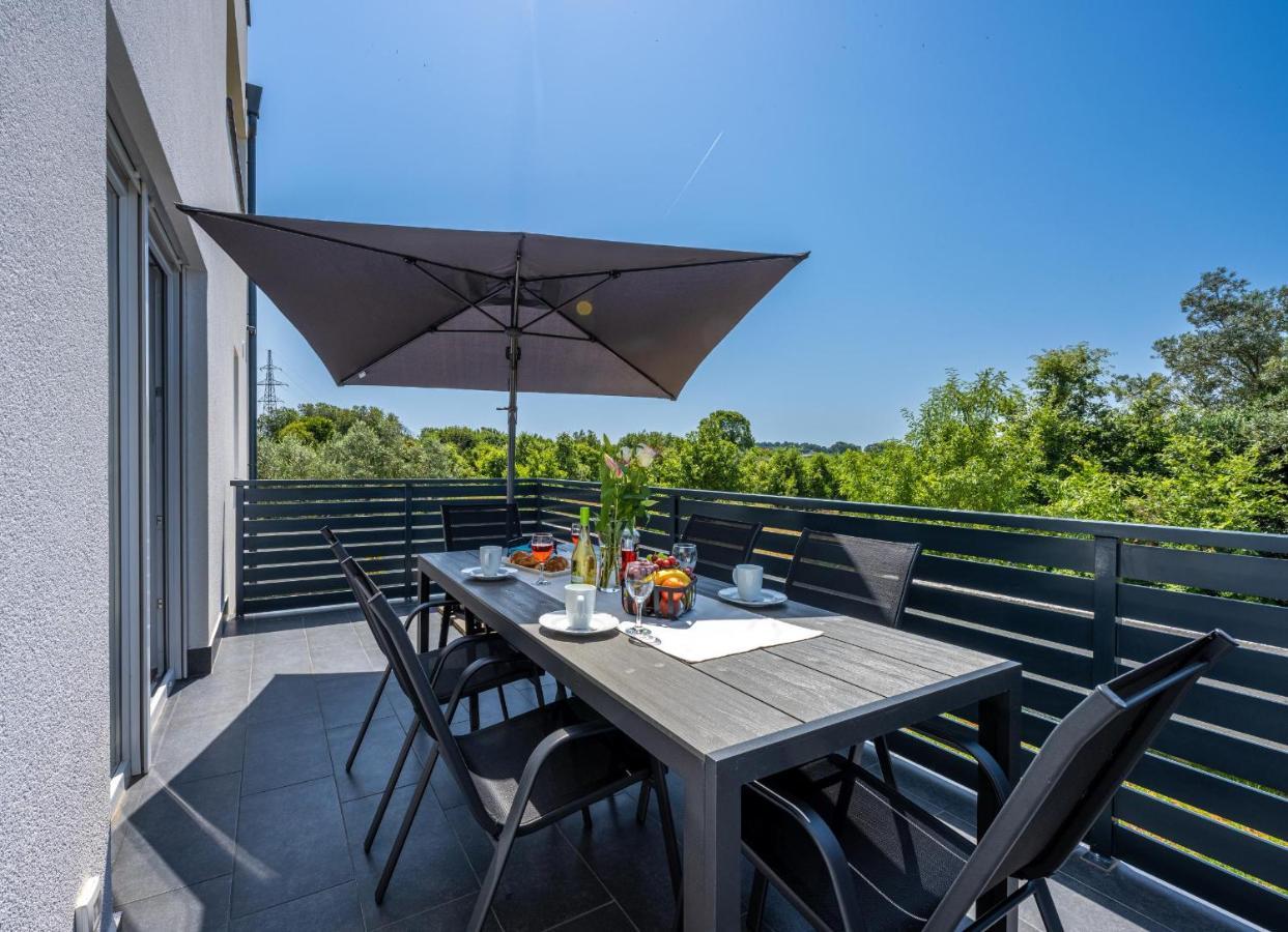 PUY Domus Alba Apartments מראה חיצוני תמונה